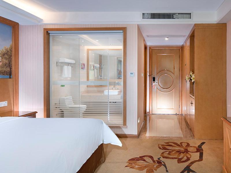 Vienna Hotel Qingyuan Yingde Guangming Road Bagian luar foto